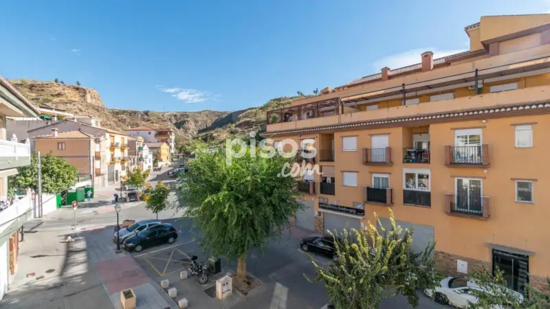 Piso en Venta en Cenes de la Vega 3 Dormitorios 2 Baños Terraza