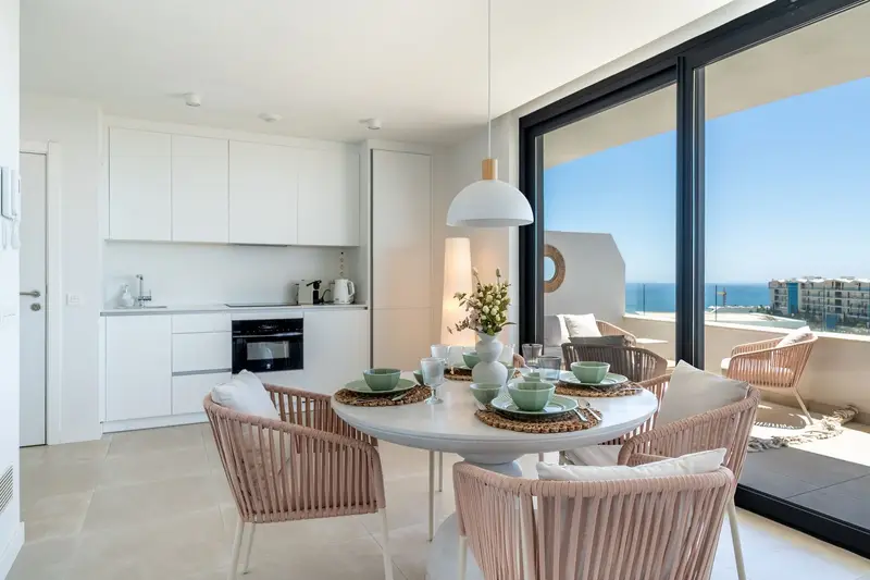 Apartamento en Higueron Fuengirola 2 Dormitorios Vistas al Mar