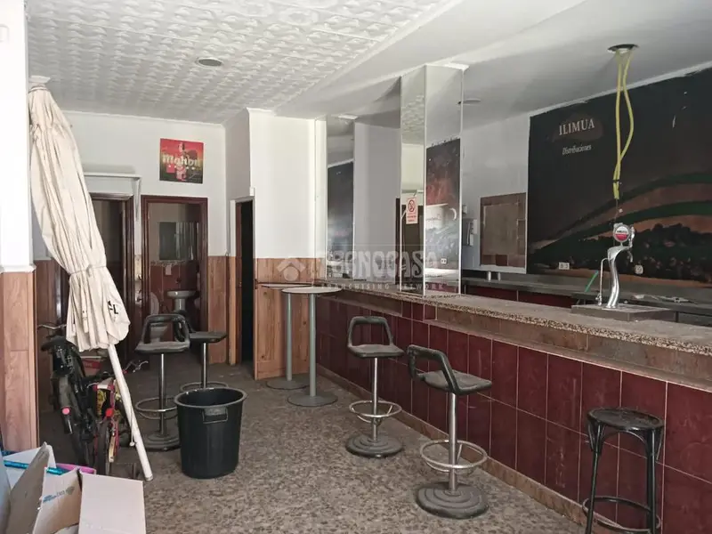 Local Comercial en Venta en Corte de Peleas Badajoz