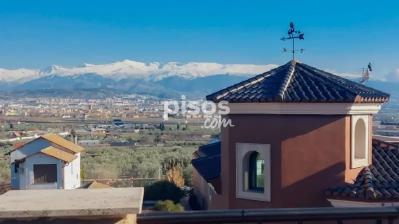 Chalet en Albolote con Vistas a Sierra Nevada