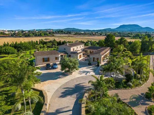 Villa de Lujo en Montuiri Mallorca 1216m2 6 Dormitorios Piscina