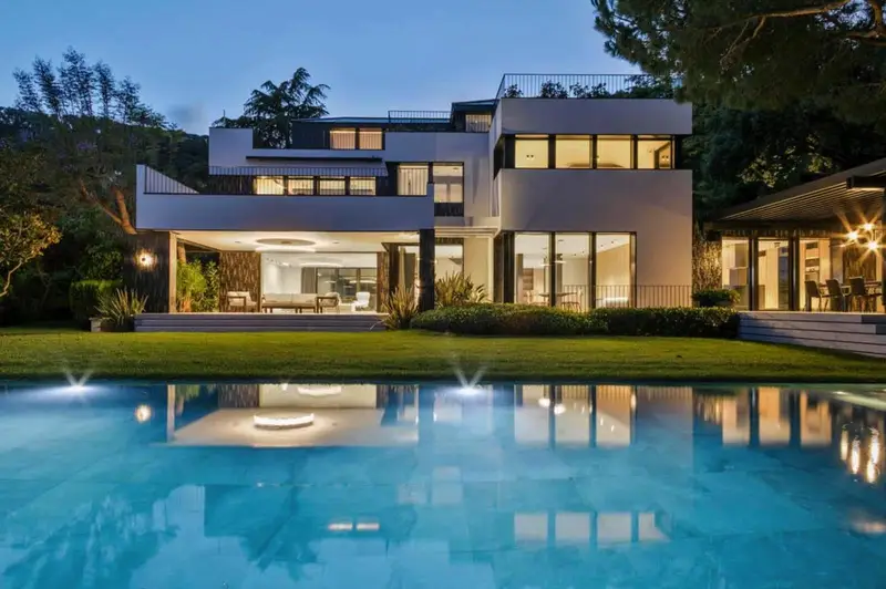 Chalet Lujo Pedralbes Barcelona Con Jardin Piscina Garaje