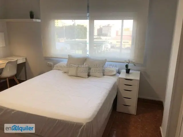 Alquiler Piso 3 Dormitorios Nueva Andalucía