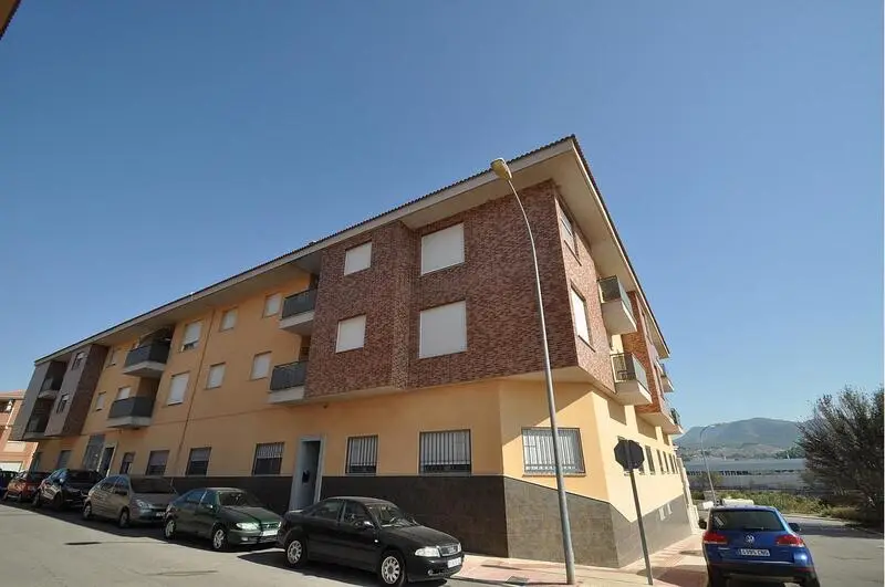 Apartamento en Sax Alicante 2 Dormitorios 2 Banos Garaje Trastero