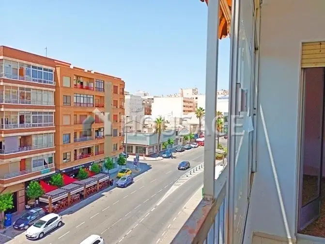 Piso en venta Torrevieja 4 dormitorios 104m2