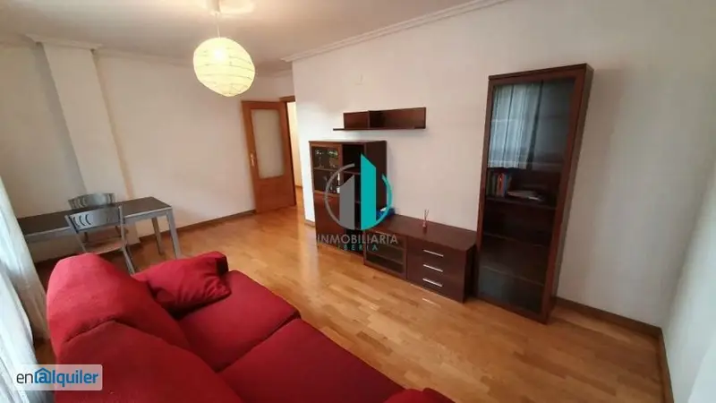 Apartamento en Alquiler en Piqueras