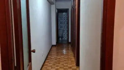 Piso en venta en Avenida Carballo