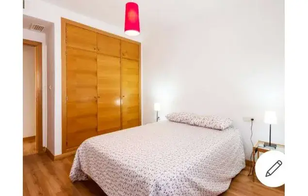 Rent 4 bedroom apartment in Gójar