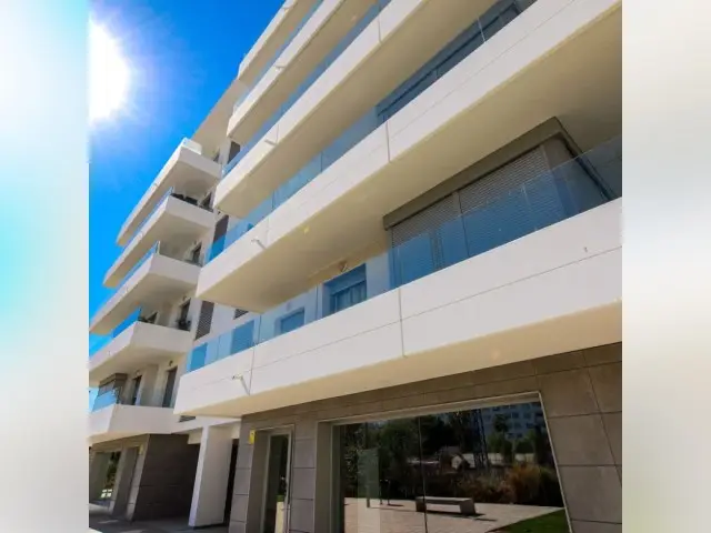 Apartamento 3 Dormitorios en Venta Almeria