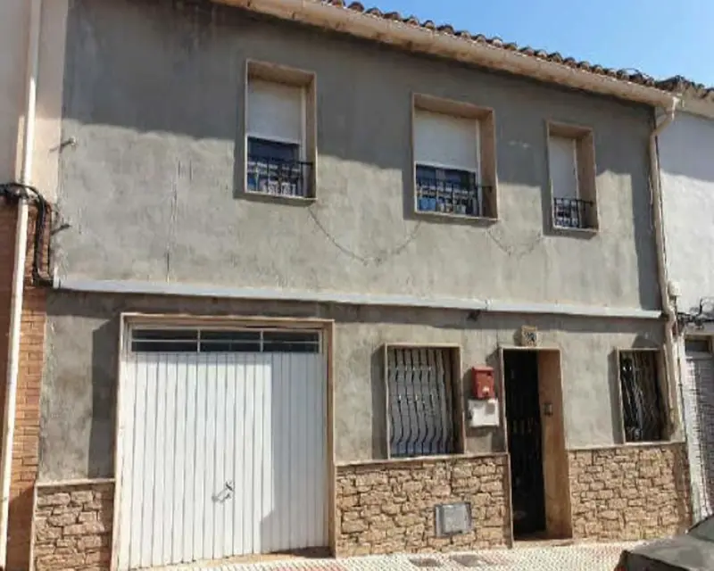 Casa Unifamiliar 153m2 5 Habitaciones 2 Baños Villena