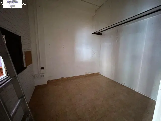 Local Comercial en Alquiler Albacete 140m2 Junto Arquitecto Vandelvira