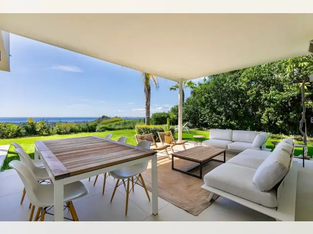 Adosado 3 Dormitorios Benahavis Vistas al Mar Jardin Privado