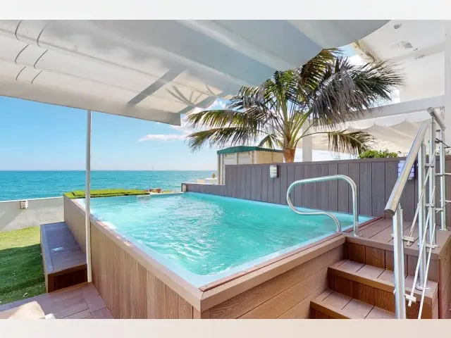 Adosado 4 Dormitorios Bahia Dorada Estepona Vistas al Mar Piscina Privada