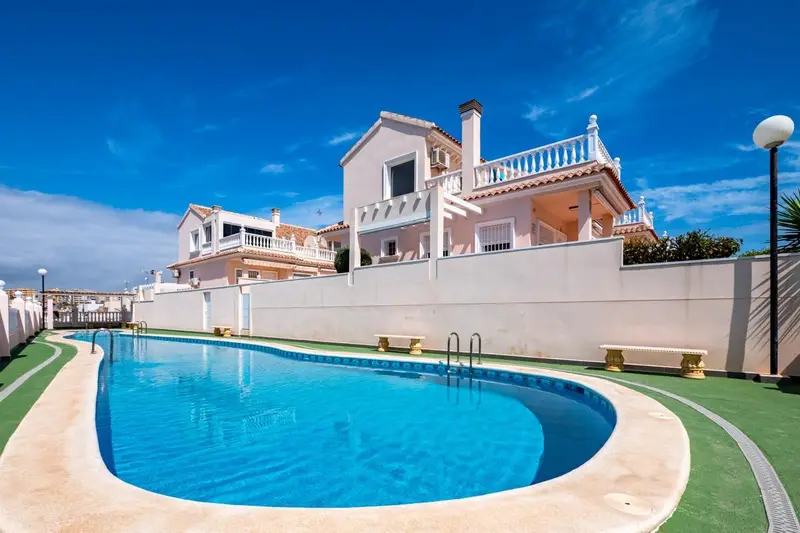 Villa de Lujo con Vistas al Mar en Torre del Moro 6 Dorm 4 Baños