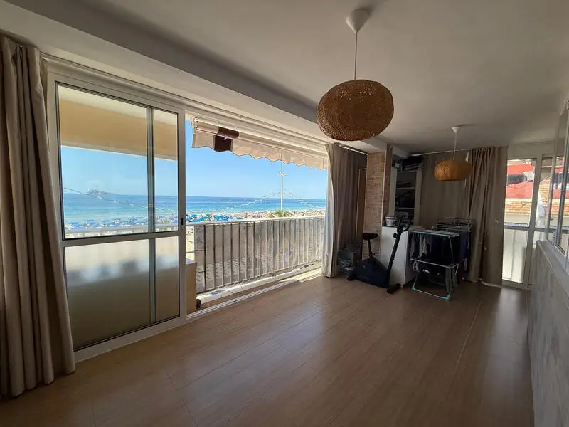 Apartamento 3 Dormitorios Benidorm Levante Costa Blanca