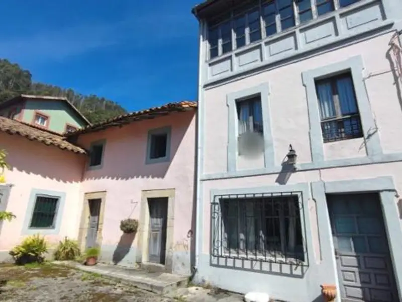 venta Chalet en Llanes, Asturias (44238324380.105600)- Globaliza