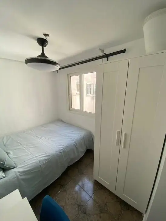 Carrer San Edesio, Manises, Valencian Community 46940