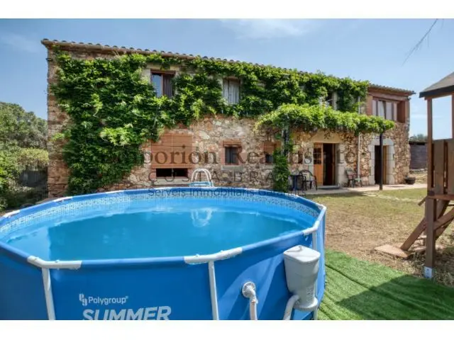 Masia Calonge Costa Brava Alquiler Vacacional Familia