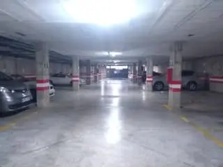 Garaje en Venta en Sevilla 27m2 Avenida Jose Maria Javierre