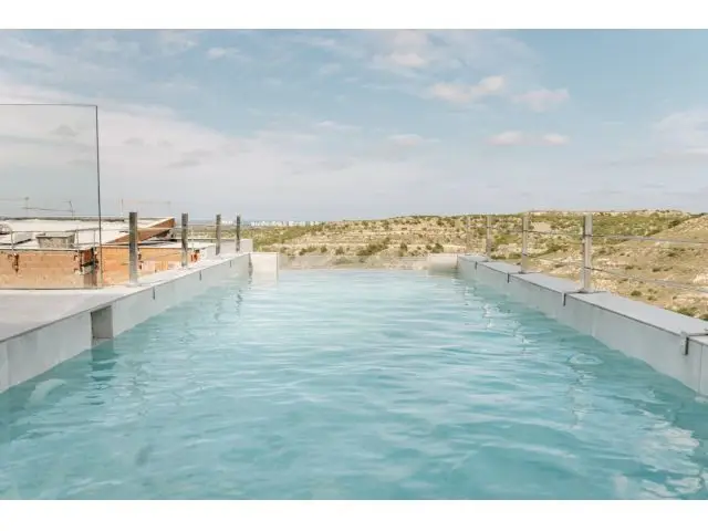 Villa de Lujo en Rojales con Vistas al Mar