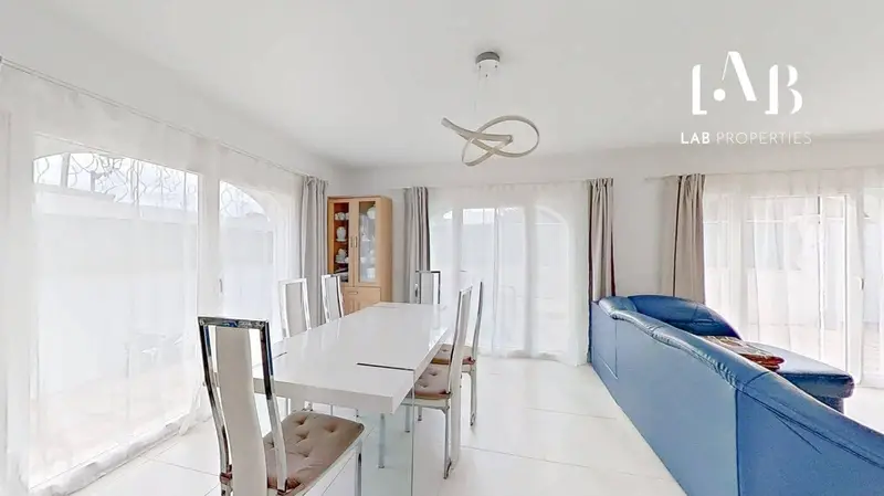 Apartamento en Cala d'Or  Planta Baja Reformada con Garaje y Terraza