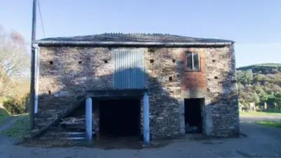 Finca Rústica con Dos Casas en Muras