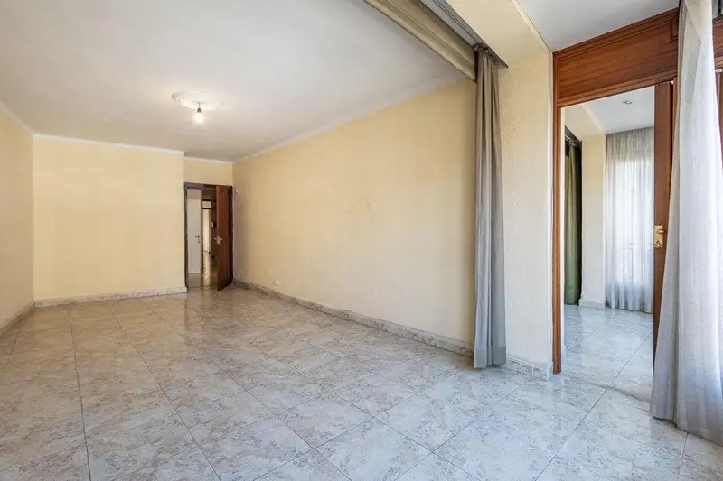 Piso 246m2 Centro Granada 5 Dormitorios 2 Baños