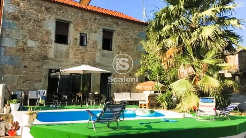Casa Rústica Moderna en Vilagarcía de Arousa con Piscina