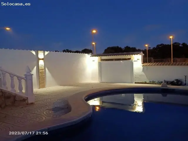Chalet Adosado en La Siesta Torrevieja