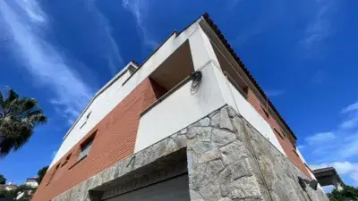 Casa adosada en venta en Carrer Segol