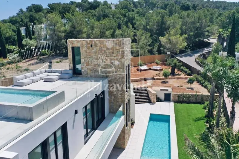 Chalet en Roca Llisa Ibiza Villa de Lujo con Vistas al Golf