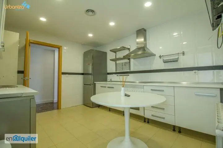 Alquiler Ático Dúplex Casco Antiguo Badajoz 171m2 3hab 2baños