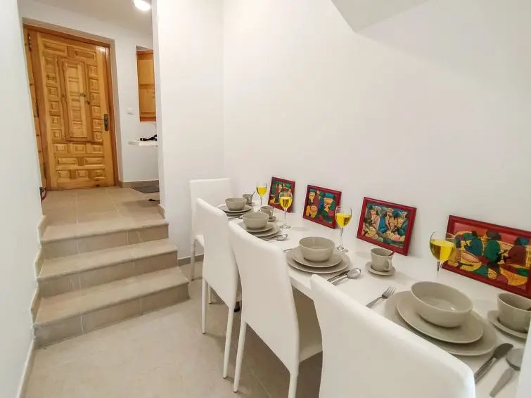 Casa-Villa de 2 Dormitorios alquiler El Campello-Villajoyosa, España