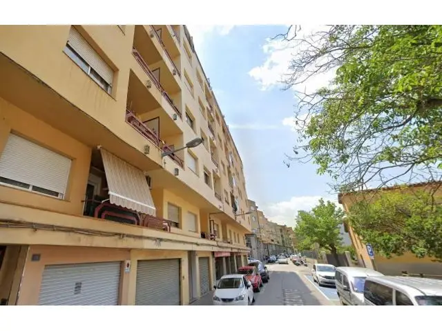 Fantastico Piso En Plaza Catalunya Salt Girona Para Inversores