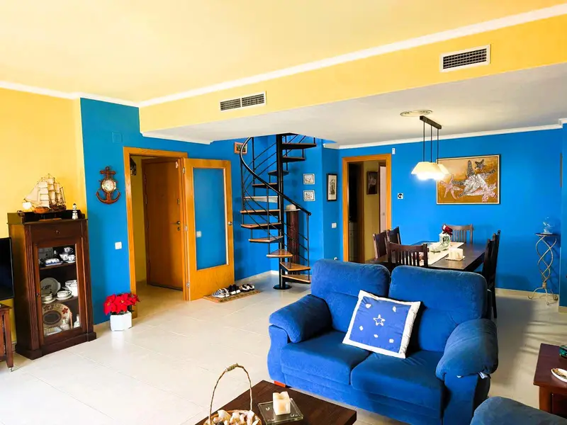 Ático en Venta Cubelles 169m2 3 habitaciones 2 baños Terraza 80m2