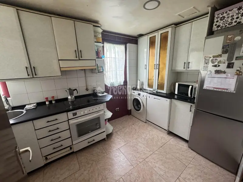 Casa Unifamiliar en Puente de Vallecas 150m2 3 Dormitorios Patio 70m2