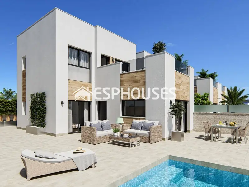 Chalet en Benijófar: Villas de Lujo con 3 Dormitorios y 2 Baños