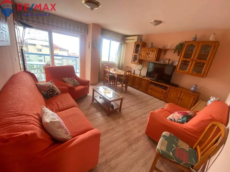 Piso en alquiler en Rincón de Loix, Benidorm, Alicante