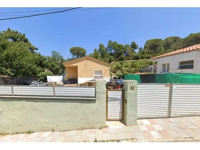 Bungalow Okupa en Venta para Inversores