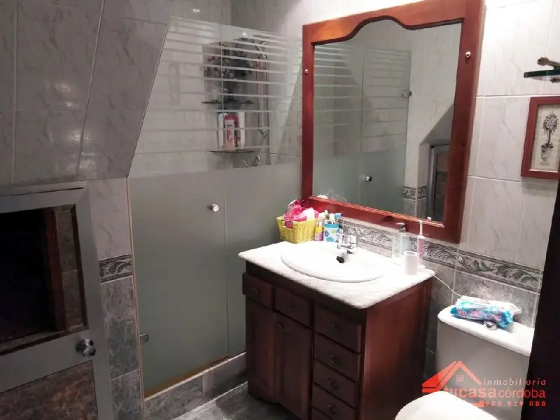 Venta Casa con Garaje en Ollerias Centro Cordoba