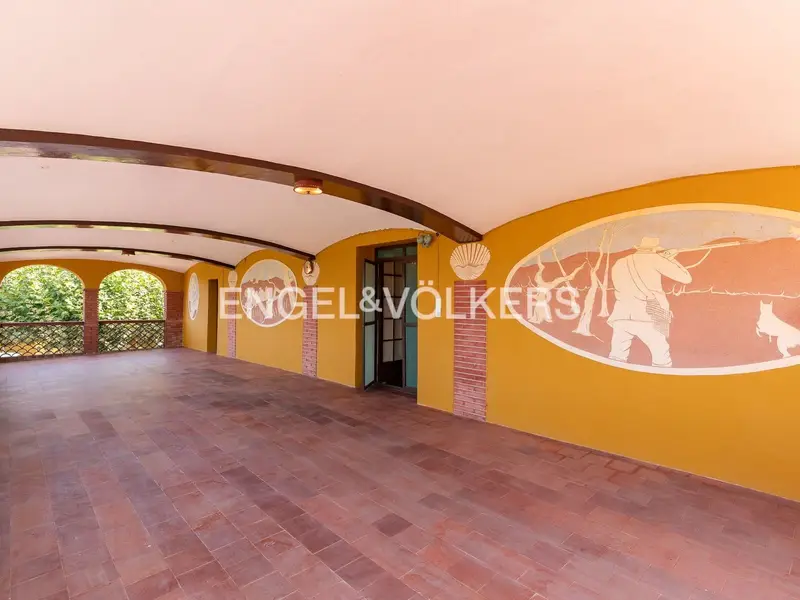 Masia con Piscina y Pista de Tenis en Dosrius