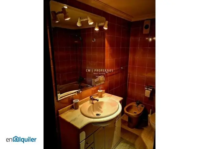Alquiler piso estudiantes Benimaclet 4 habitaciones 120m2