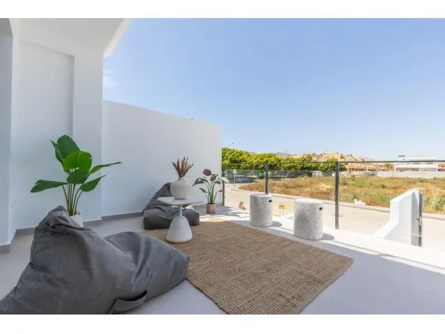 Casa Adosada 4 Dormitorios Solárium Rafal Alicante