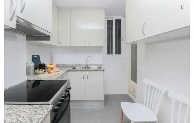 Alquiler Apartamento 7 Dormitorios Barcelona Estudiantes Trabajadores