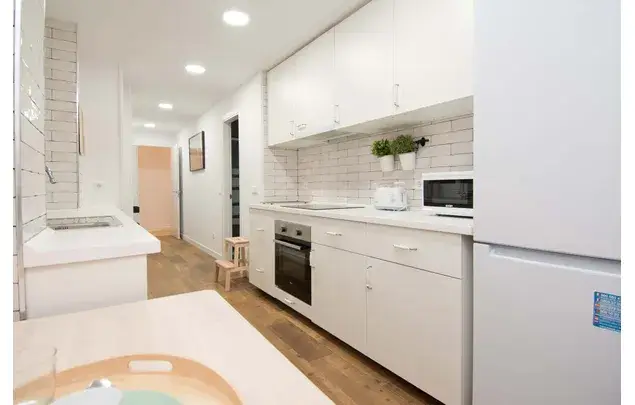 Habitaci
ón 172m
² Madrid Alquiler Estancia Media Larga