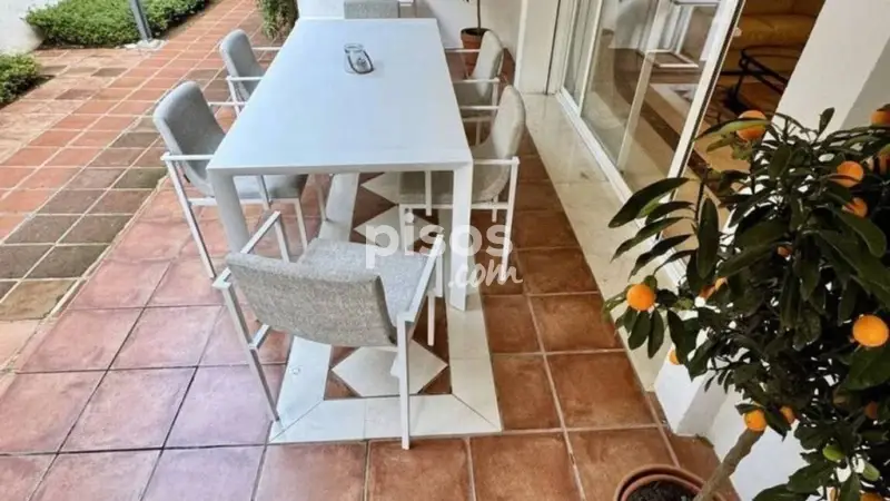 Apartamento en Marbella planta baja 2 dormitorios 2 baños