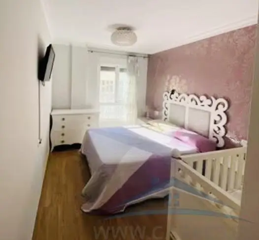 Venta Piso 3 Dormitorios Roquetas de Mar Playa Romanilla Reformado