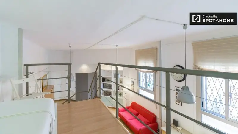 Apartamento 3 dormitorios 2 ba
C31os Barcelona