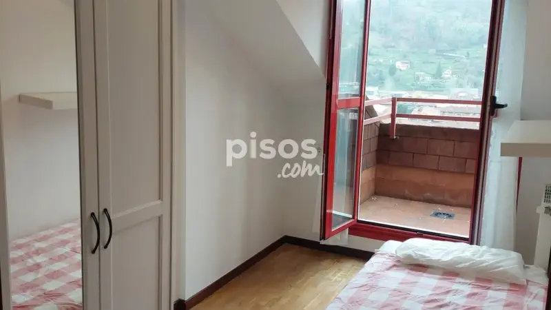 Ático Dúplex en Mieres Centro - 2 Dormitorios - Disponible Agosto
