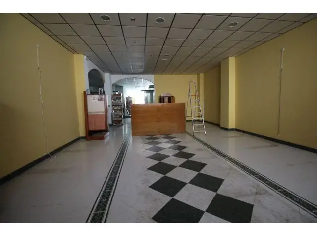 Local Comercial en Montijo Centro 426m2 Dos Calles